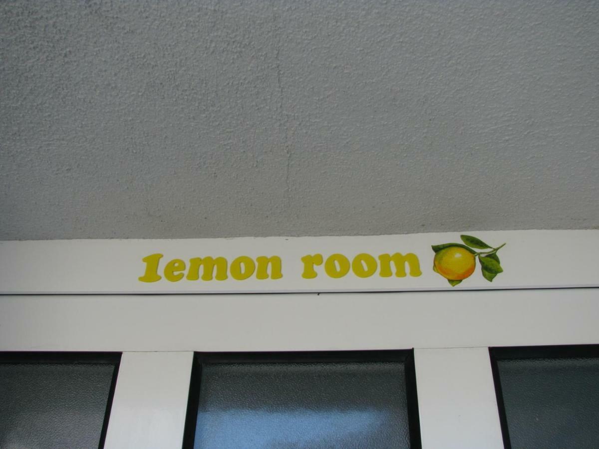 Apartments And Room Lemon Vis Buitenkant foto