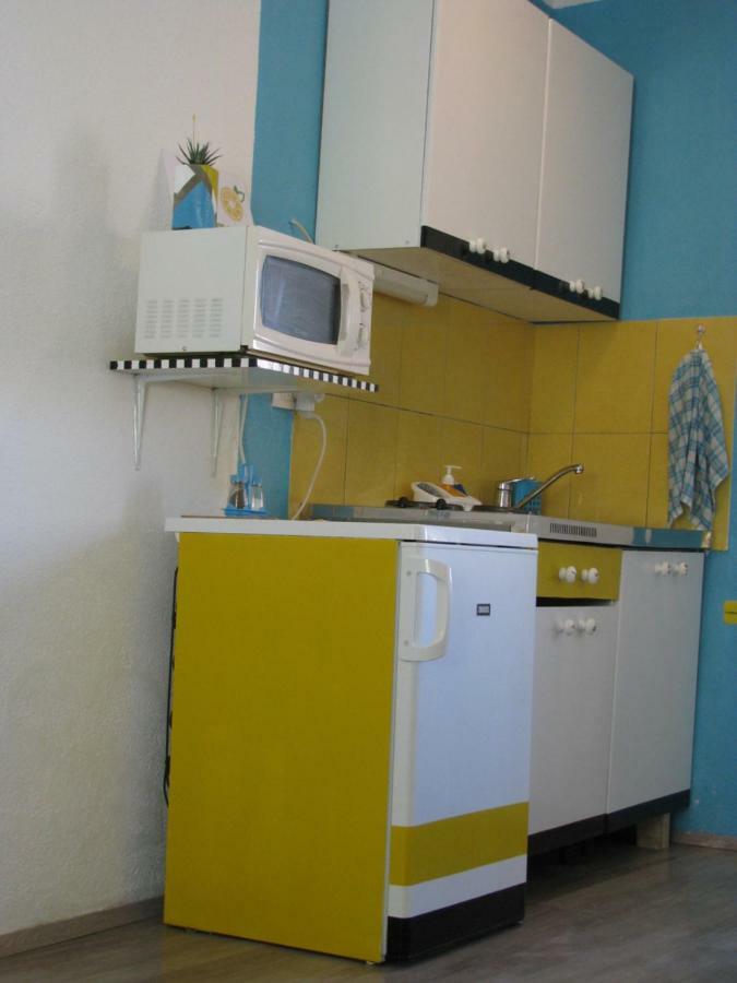 Apartments And Room Lemon Vis Buitenkant foto